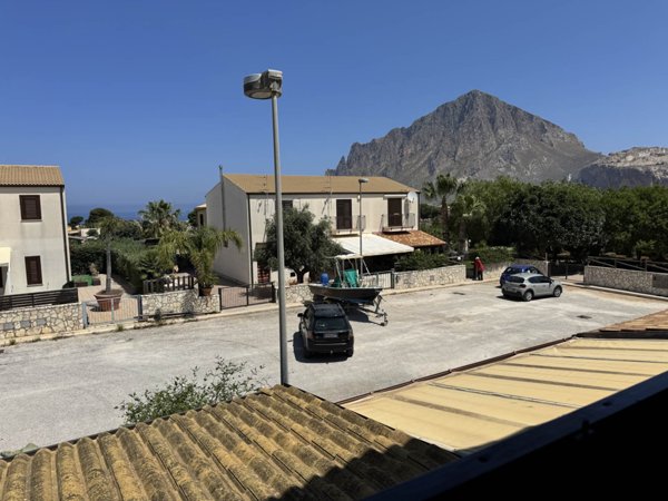 casa semindipendente in vendita a Custonaci