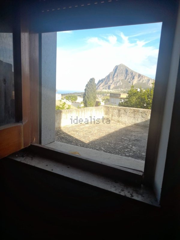 appartamento in vendita a Custonaci in zona Cornino