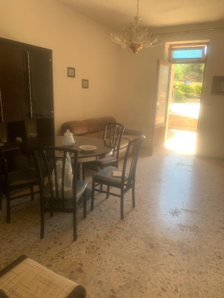 casa indipendente in vendita a Custonaci in zona Cornino