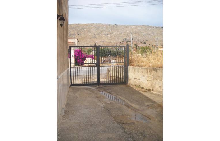 casa indipendente in vendita a Custonaci in zona Purgatorio