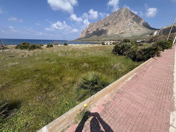 terreno agricolo in vendita a Custonaci in zona Cornino