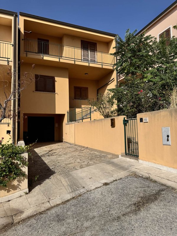 casa indipendente in vendita a Custonaci