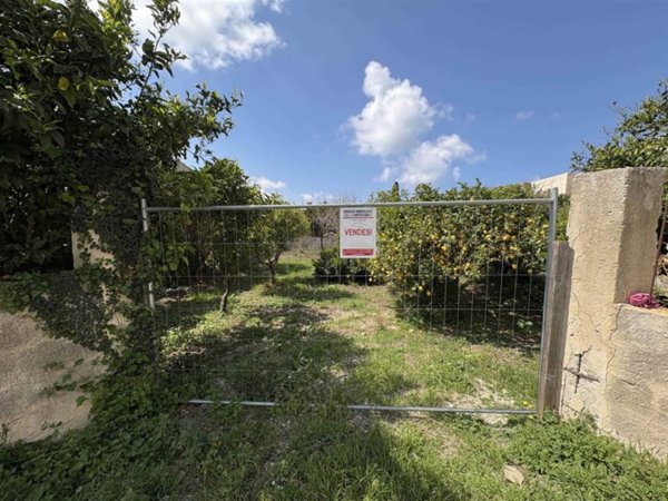 terreno edificabile in vendita a Custonaci in zona Santa Lucia