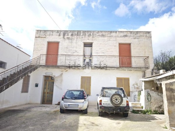casa indipendente in vendita a Custonaci in zona Assieni