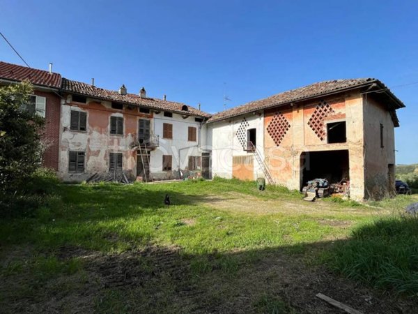 casa indipendente in vendita a Moasca