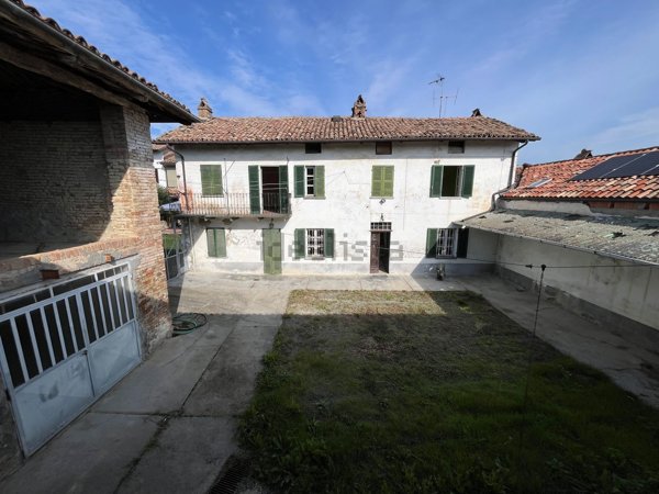 casa indipendente in vendita a Moasca