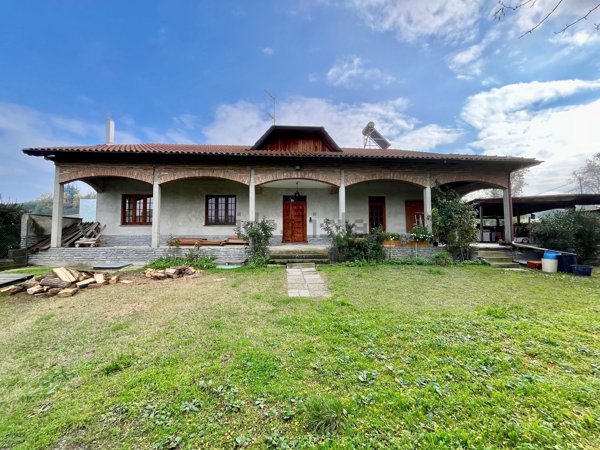 casa indipendente in vendita a Moasca