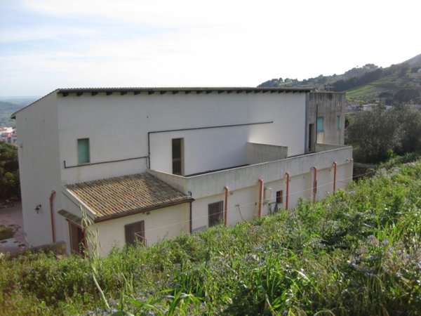 casa indipendente in vendita ad Erice