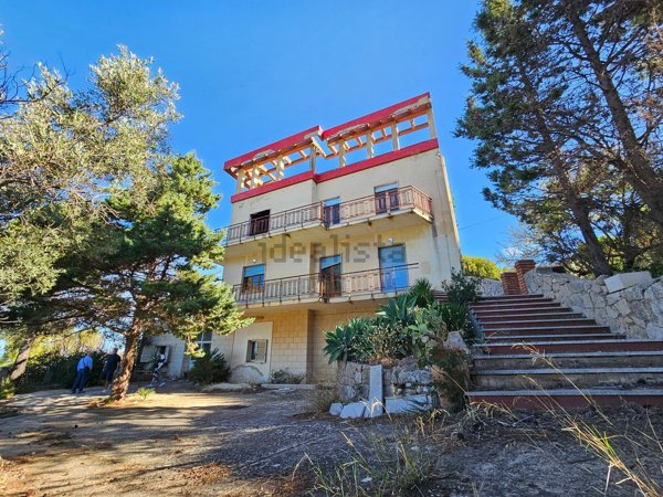 casa indipendente in vendita ad Erice in zona Casa Santa