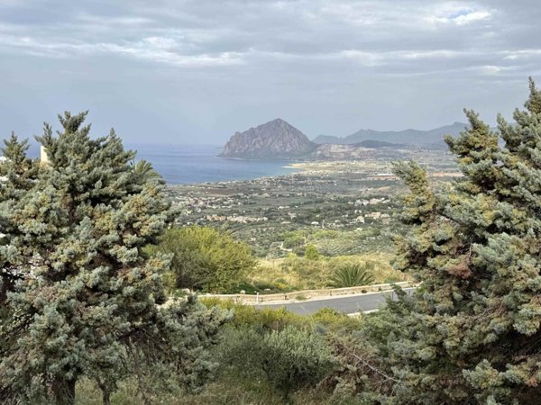 casa indipendente in vendita ad Erice