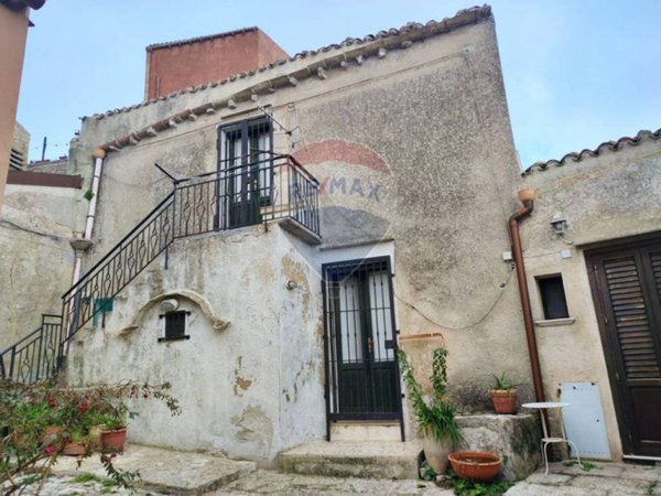 casa indipendente in vendita ad Erice