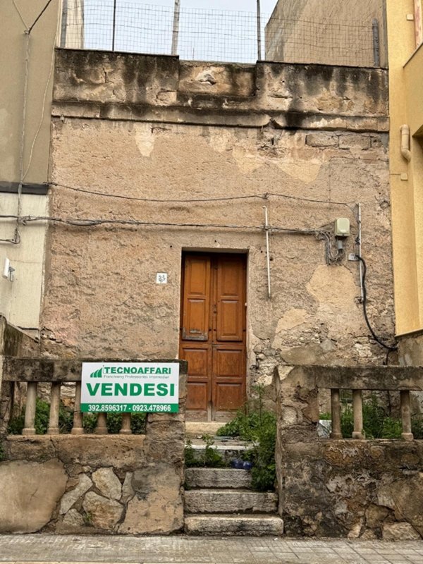 casa indipendente in vendita ad Erice