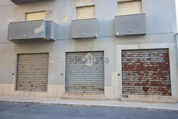 locale di sgombero in vendita ad Erice