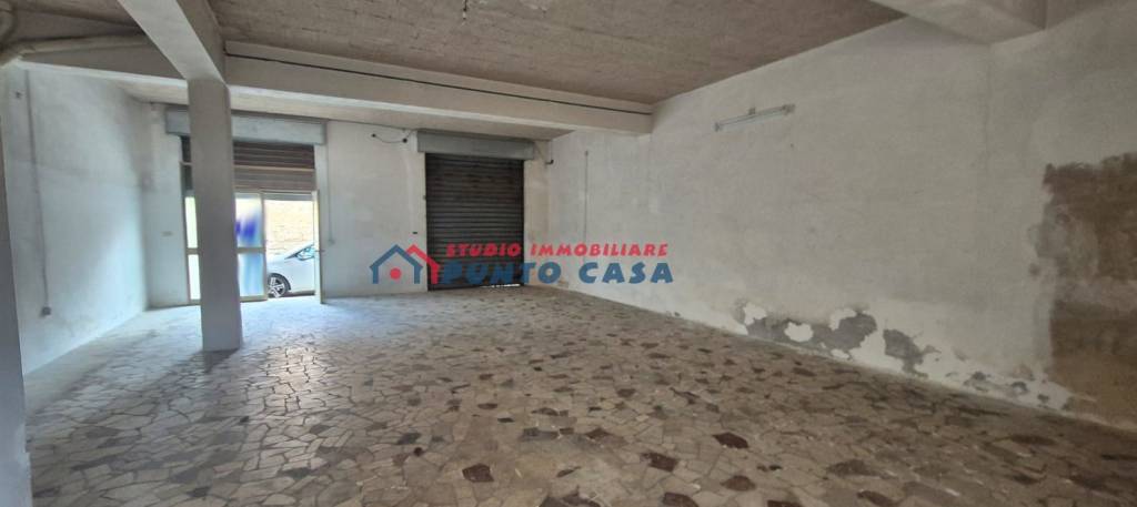 locale commerciale in vendita ad Erice