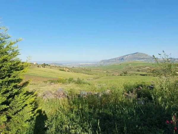 casa indipendente in vendita ad Erice in zona Napola