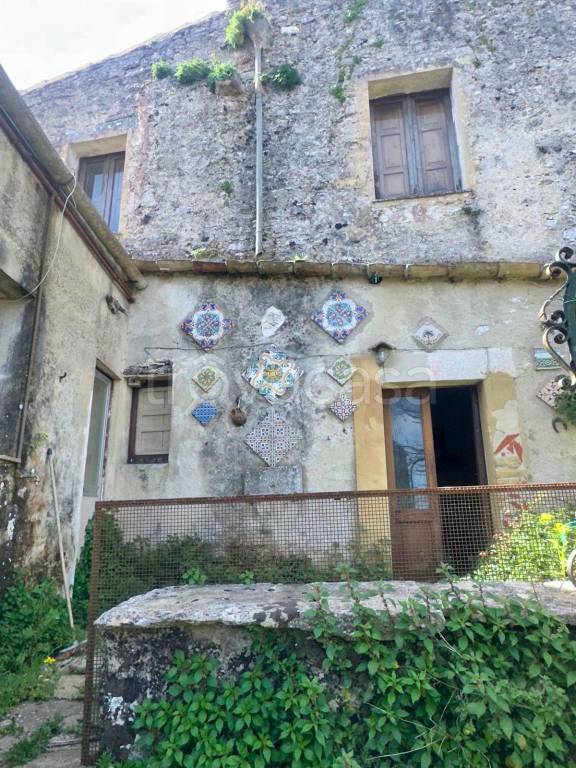 casa indipendente in vendita ad Erice