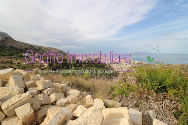 terreno edificabile in vendita ad Erice in zona Casa Santa