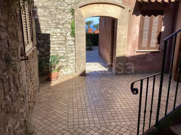 casa indipendente in vendita ad Erice