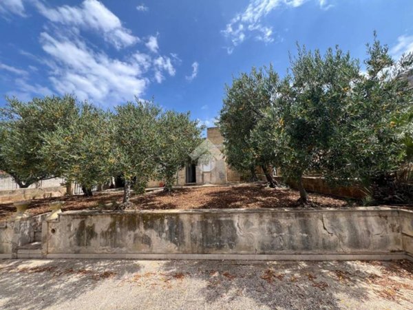 casa indipendente in vendita ad Erice in zona Pizzolungo