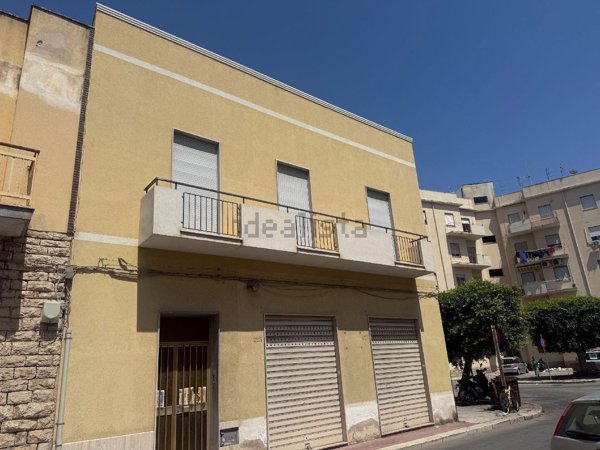 casa indipendente in vendita ad Erice