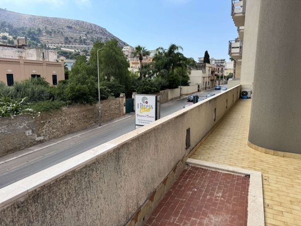 appartamento in vendita ad Erice in zona Casa Santa
