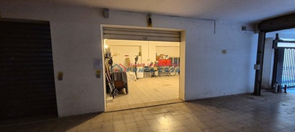 locale di sgombero in vendita ad Erice