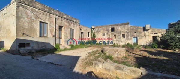 casa indipendente in vendita ad Erice