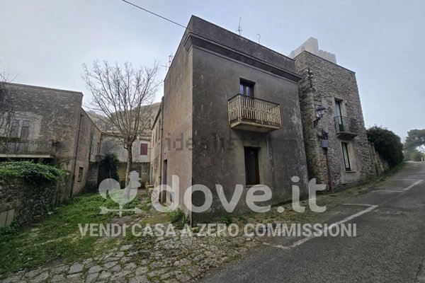 casa indipendente in vendita ad Erice