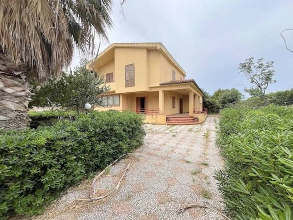 casa indipendente in vendita ad Erice in zona Pizzolungo