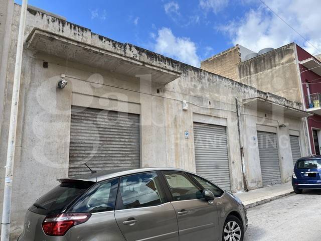 locale commerciale in vendita ad Erice in zona Casa Santa