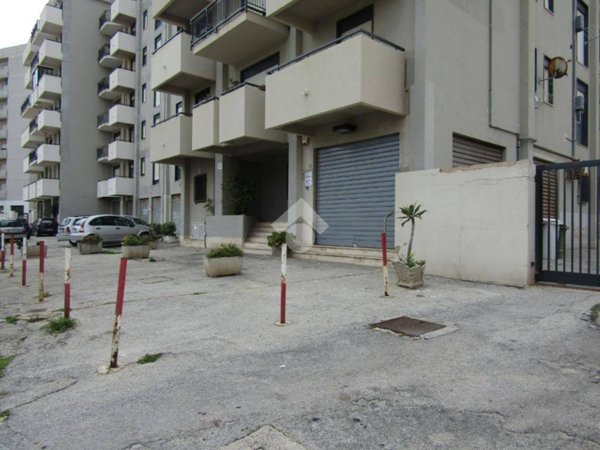 negozio in vendita ad Erice in zona Casa Santa