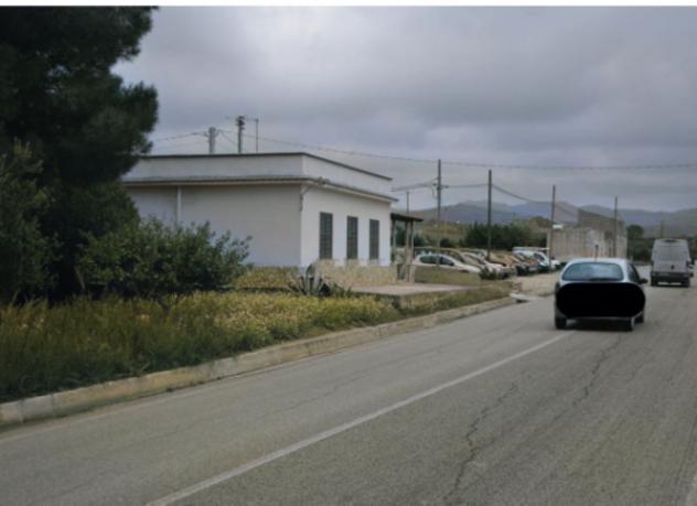 pentavano in vendita ad Erice in zona Napola