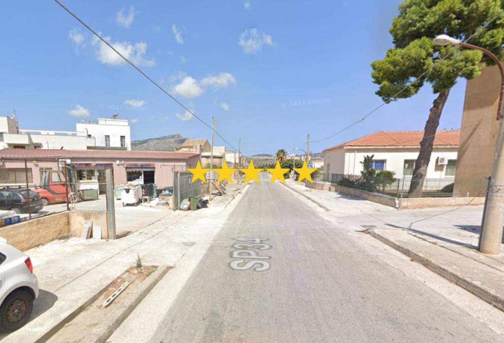 appartamento in vendita ad Erice in zona Napola