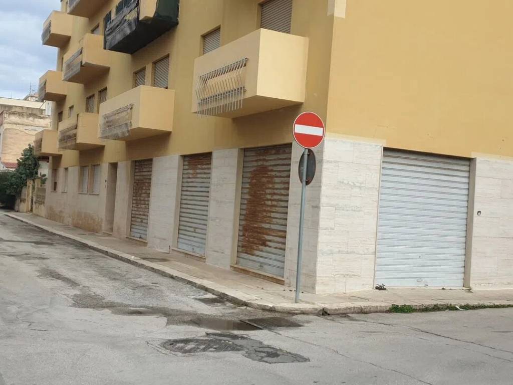 negozio in vendita ad Erice in zona Casa Santa
