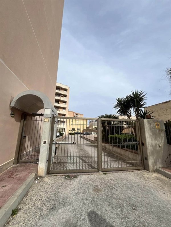 appartamento in vendita ad Erice in zona Casa Santa