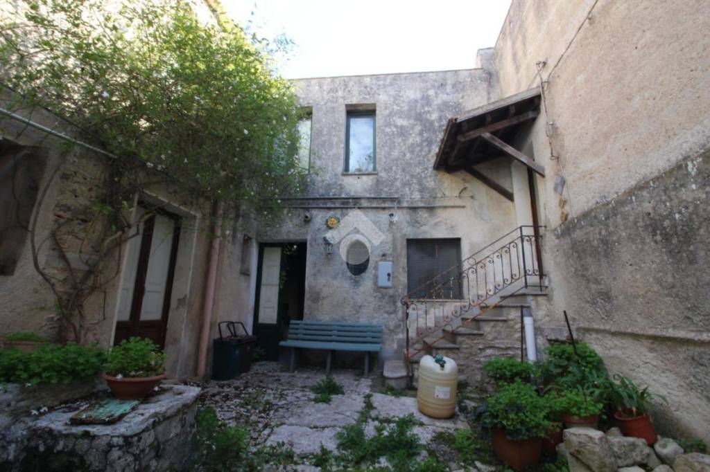 appartamento in vendita ad Erice