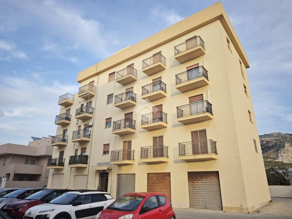 casa indipendente in vendita ad Erice in zona Casa Santa