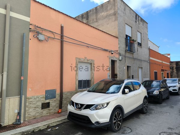casa indipendente in vendita ad Erice