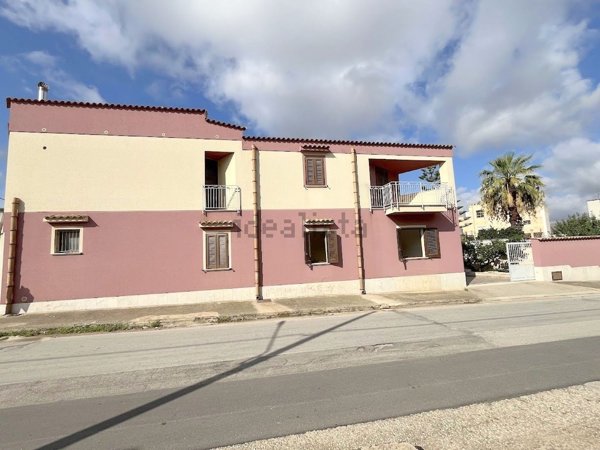 casa indipendente in vendita ad Erice in zona Napola