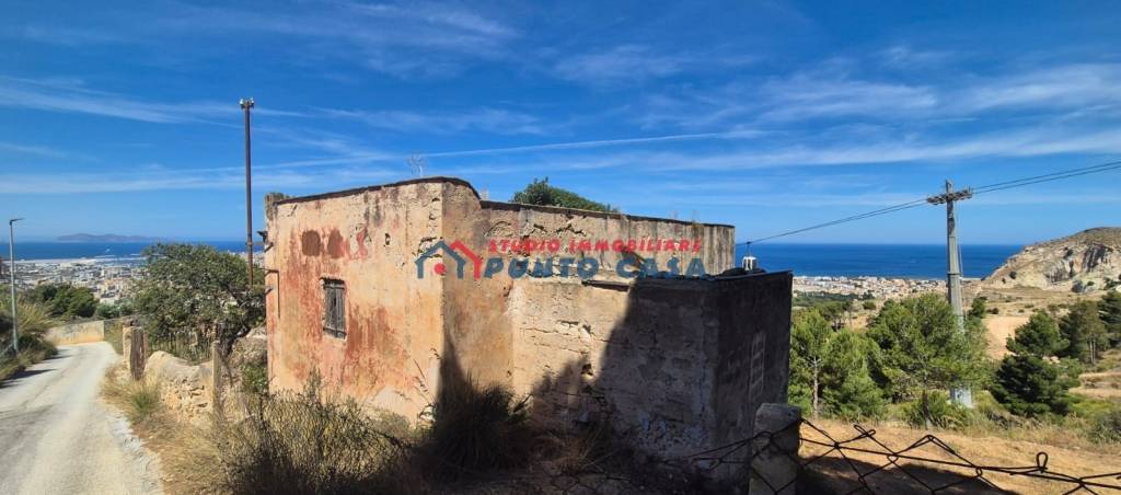 casa indipendente in vendita ad Erice