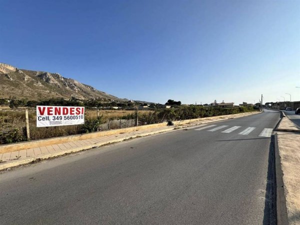 terreno edificabile in vendita ad Erice in zona Pizzolungo