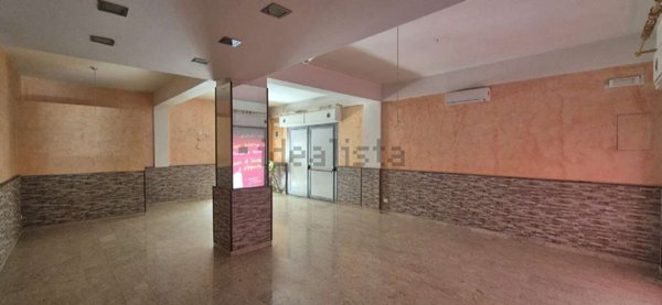 locale commerciale in vendita ad Erice