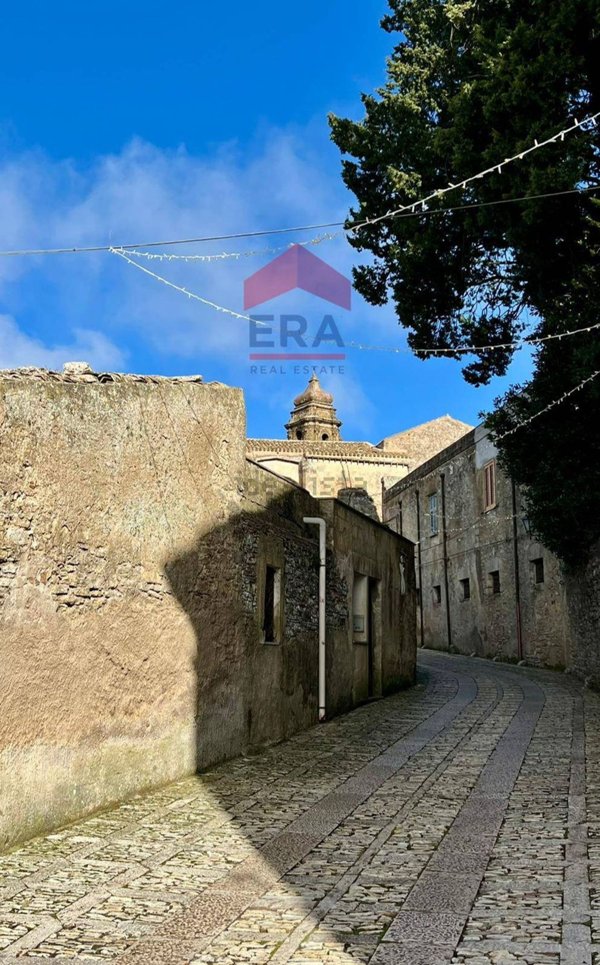 casa indipendente in vendita ad Erice