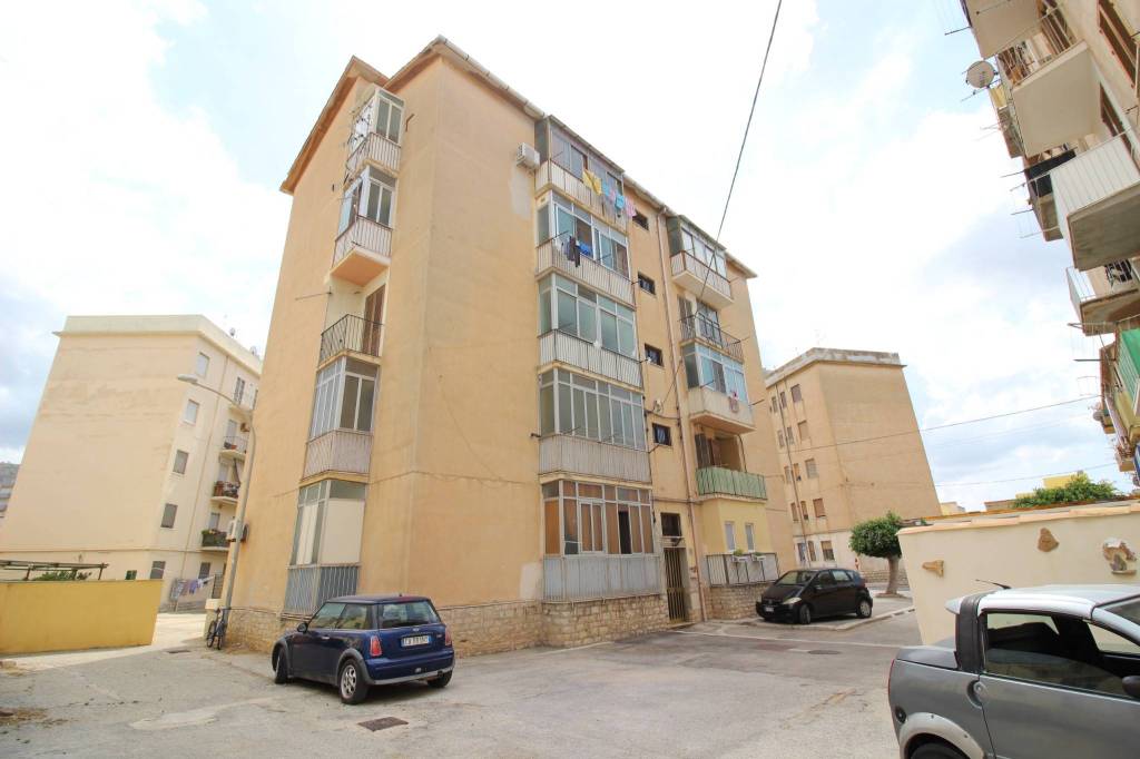 appartamento in vendita ad Erice in zona Casa Santa