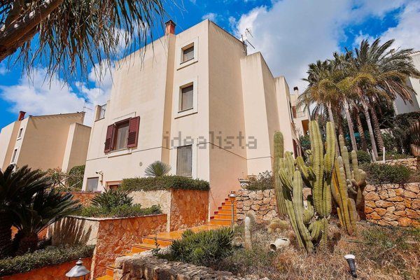 casa indipendente in vendita ad Erice