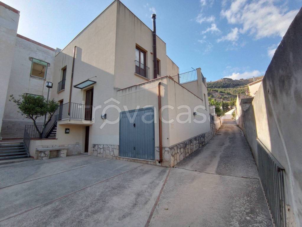casa indipendente in vendita ad Erice in zona Casa Santa