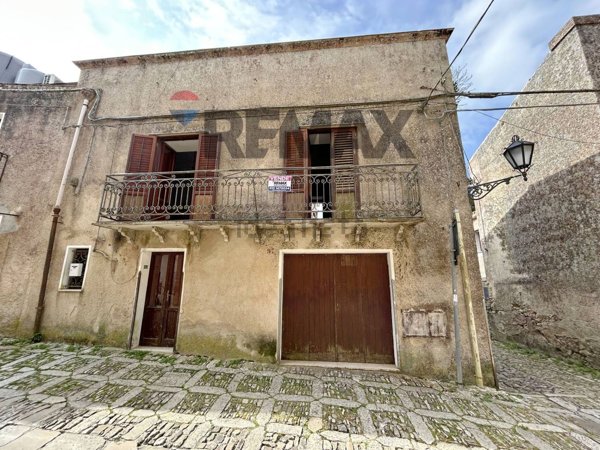 casa semindipendente in vendita ad Erice