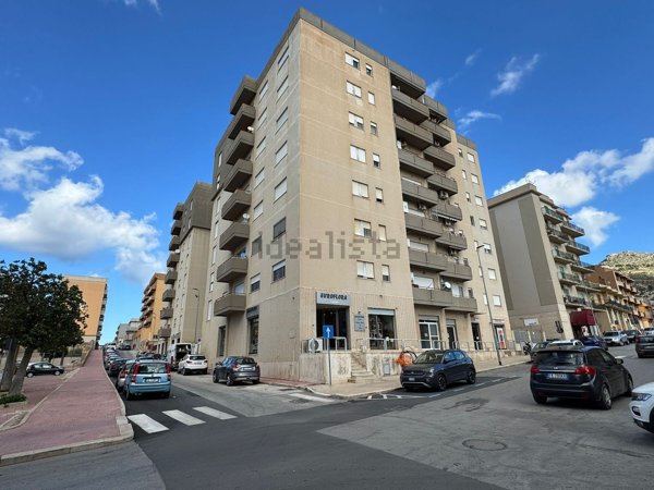 appartamento in vendita ad Erice