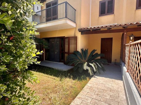 casa indipendente in vendita ad Erice in zona Casa Santa
