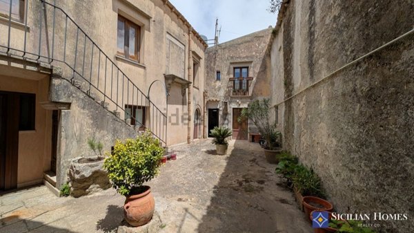 appartamento in vendita ad Erice